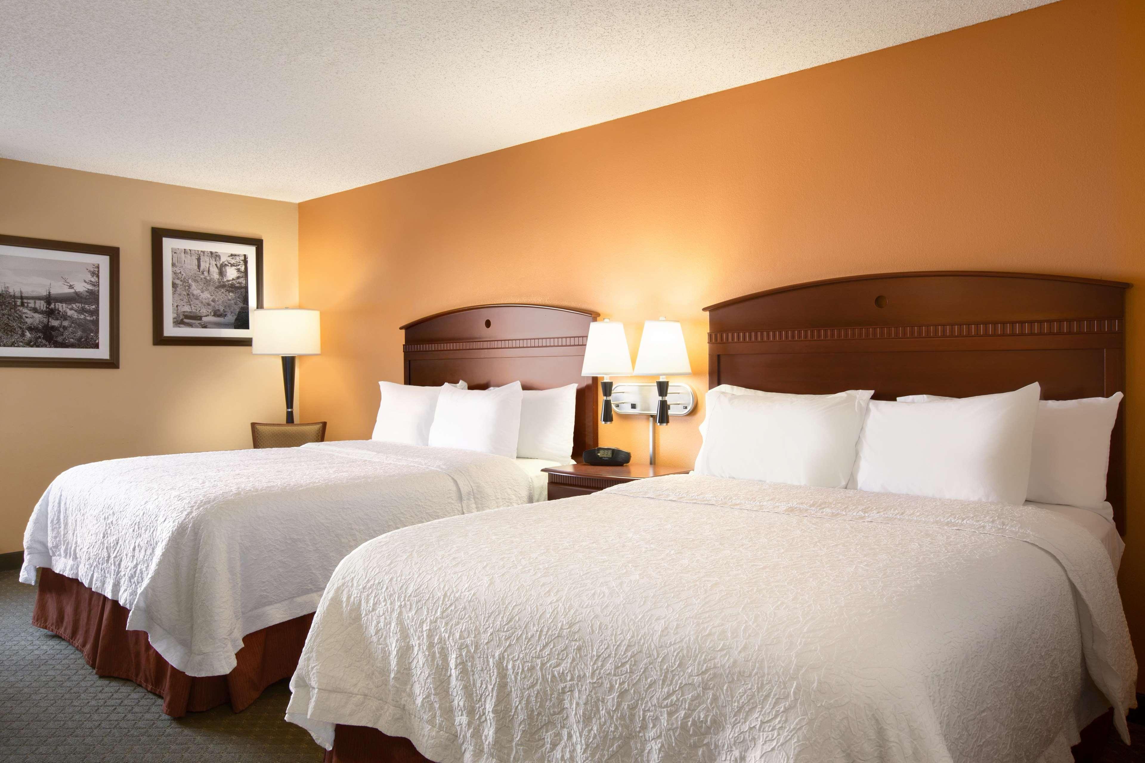 Hampton Inn Лонгмонт Экстерьер фото