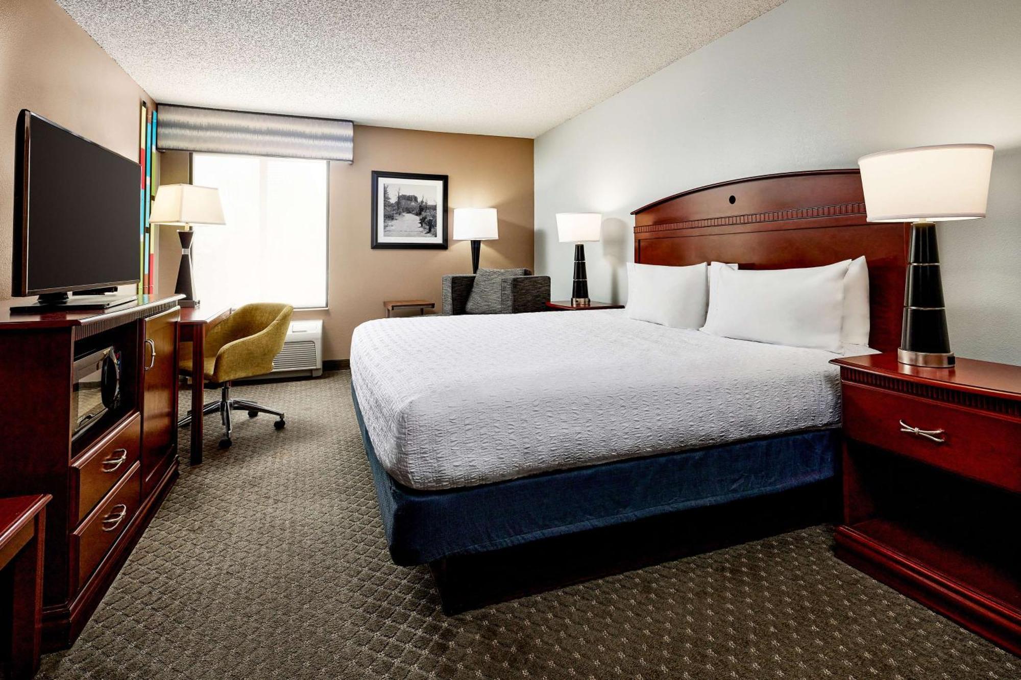 Hampton Inn Лонгмонт Экстерьер фото